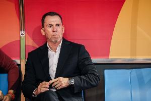 北青：国足今天18点进行首次室外合练 久尔主推的基础阵型为4231