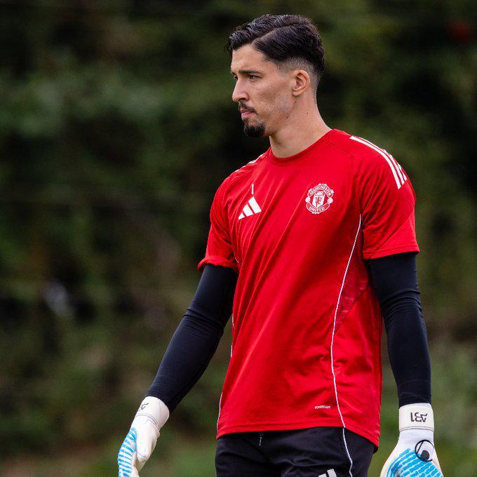 费迪南德：曼联教练组要帮助巴因迪尔提高处理传中球的能力