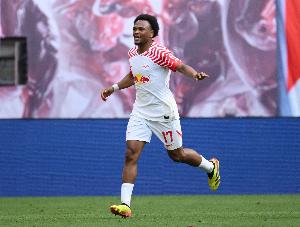 ag体育官网注册-德天空：尤文与莱比锡就奥蓬达对话，莱比锡对球员估值超4000万欧